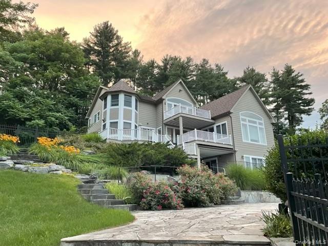 248 Van Wies Point Road Property Photo 4