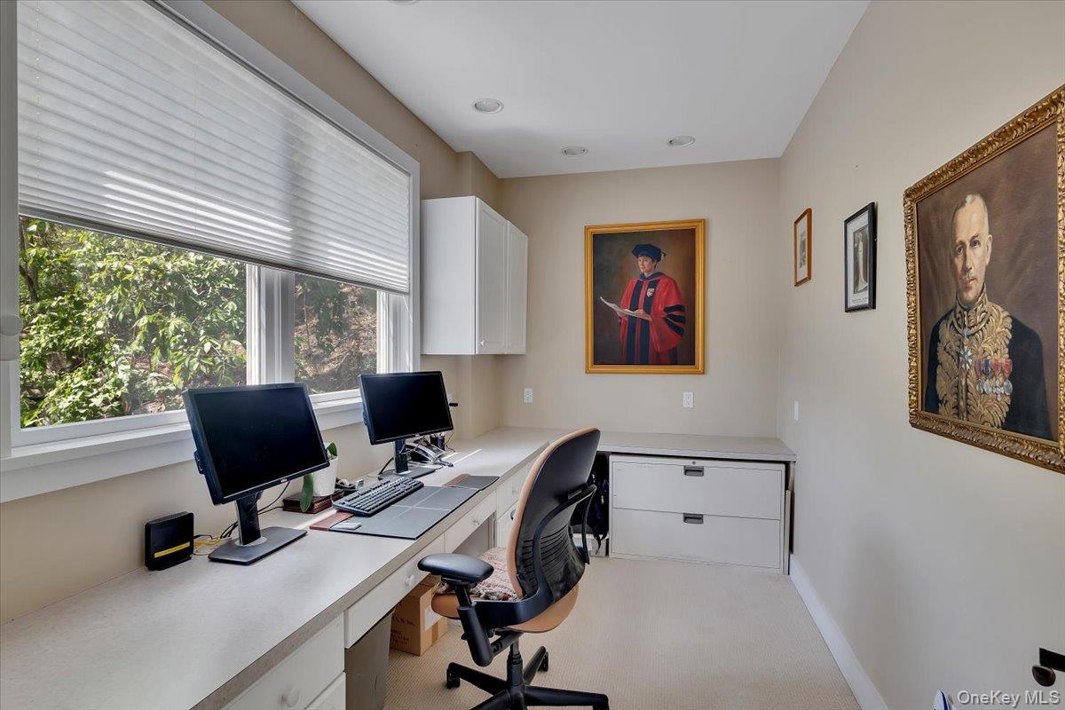248 Van Wies Point Road Property Photo 17