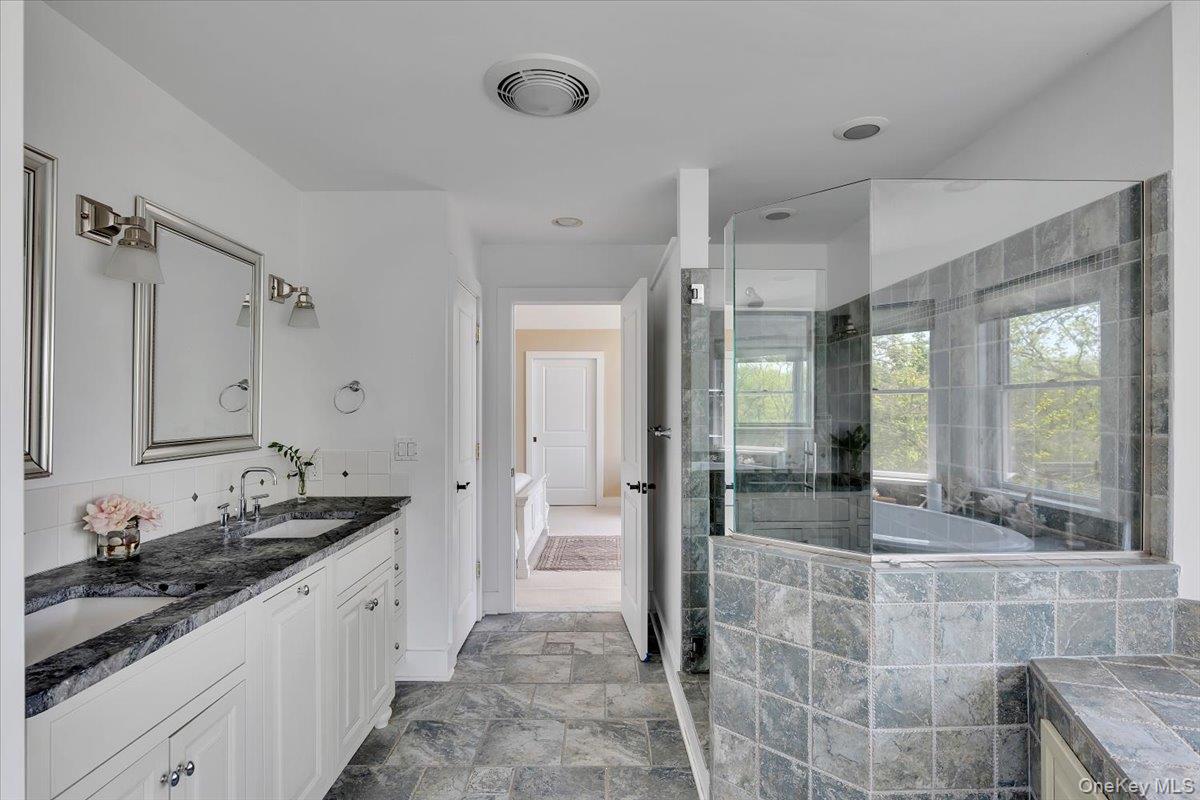 248 Van Wies Point Road Property Photo 25