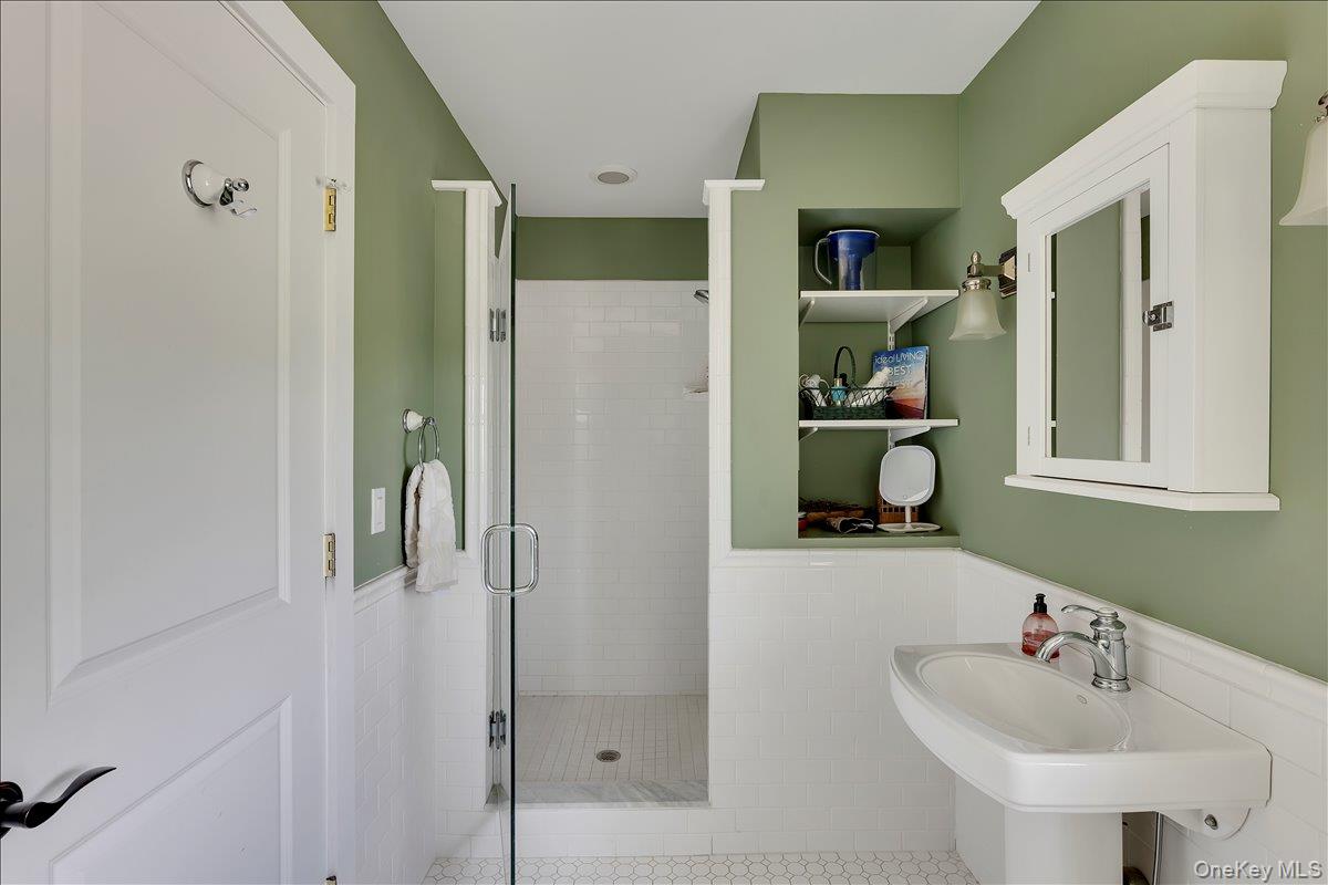 248 Van Wies Point Road Property Photo 27
