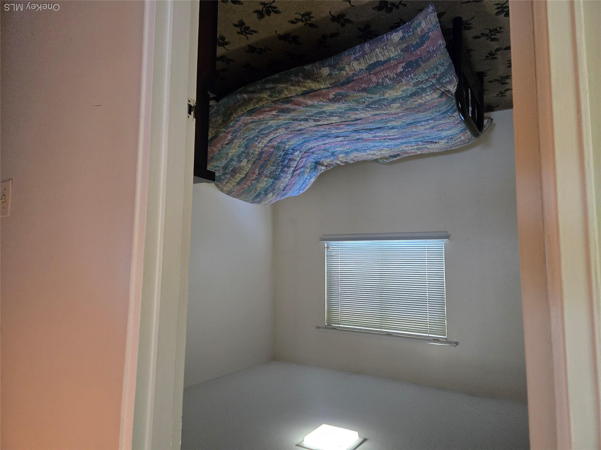 769 Iris Place Property Photo 7