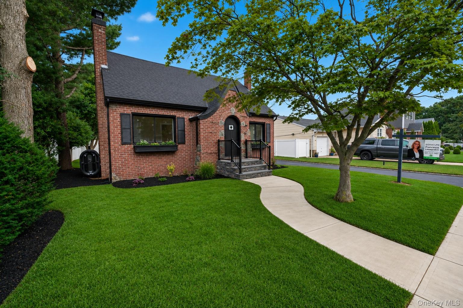 203 Massachusetts Avenue Property Photo 3