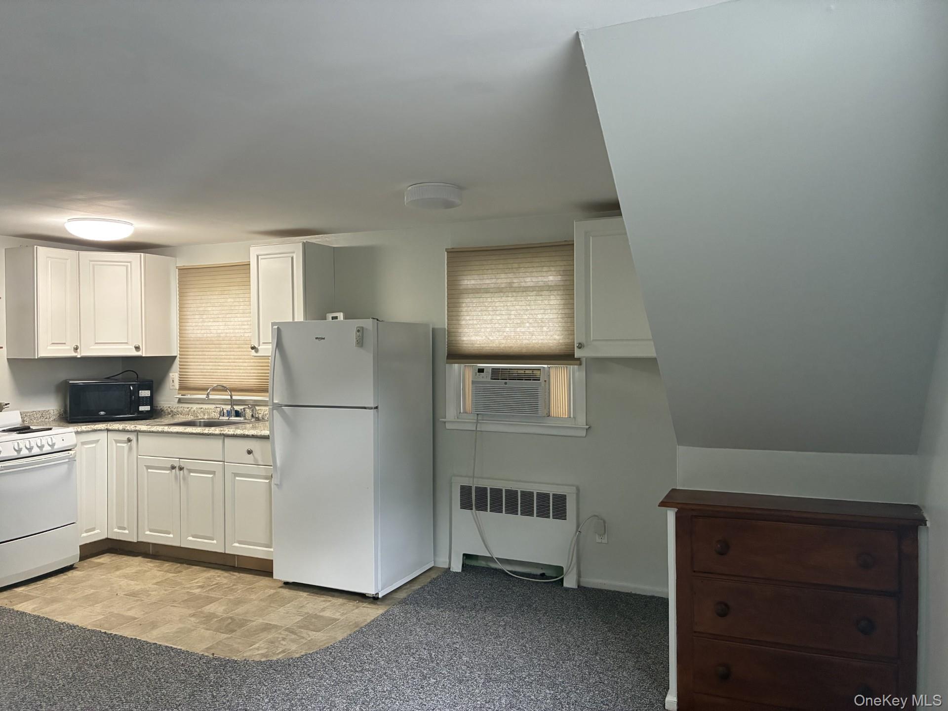 238 Laurel Road Property Photo 8