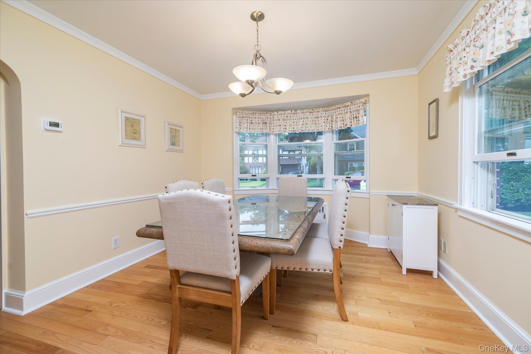 146 Beverly Avenue Property Photo 8