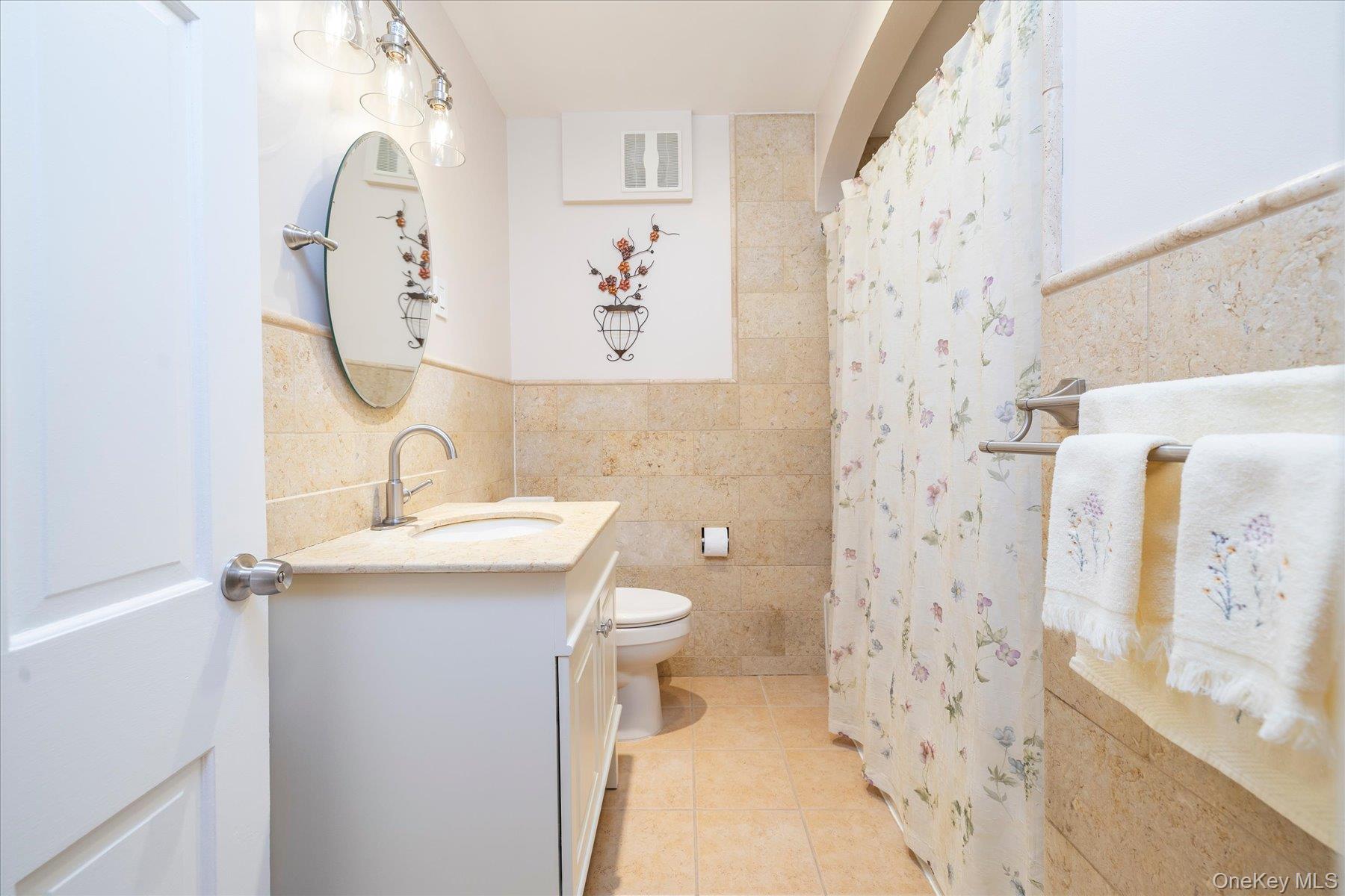 146 Beverly Avenue Property Photo 18