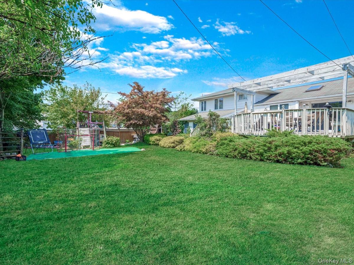 1 Debora Drive Property Photo 22