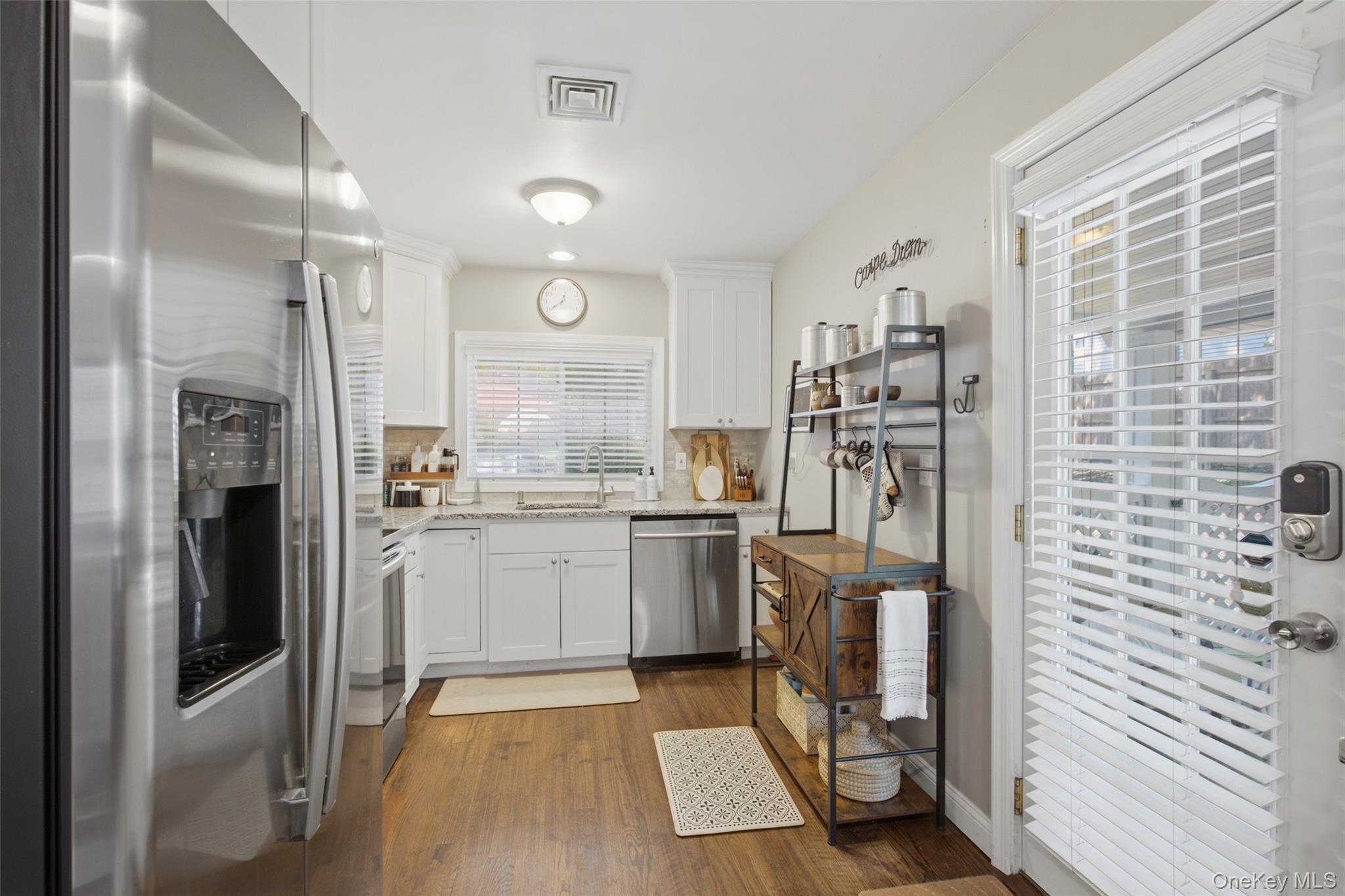 36 Kew Drive Property Photo 13