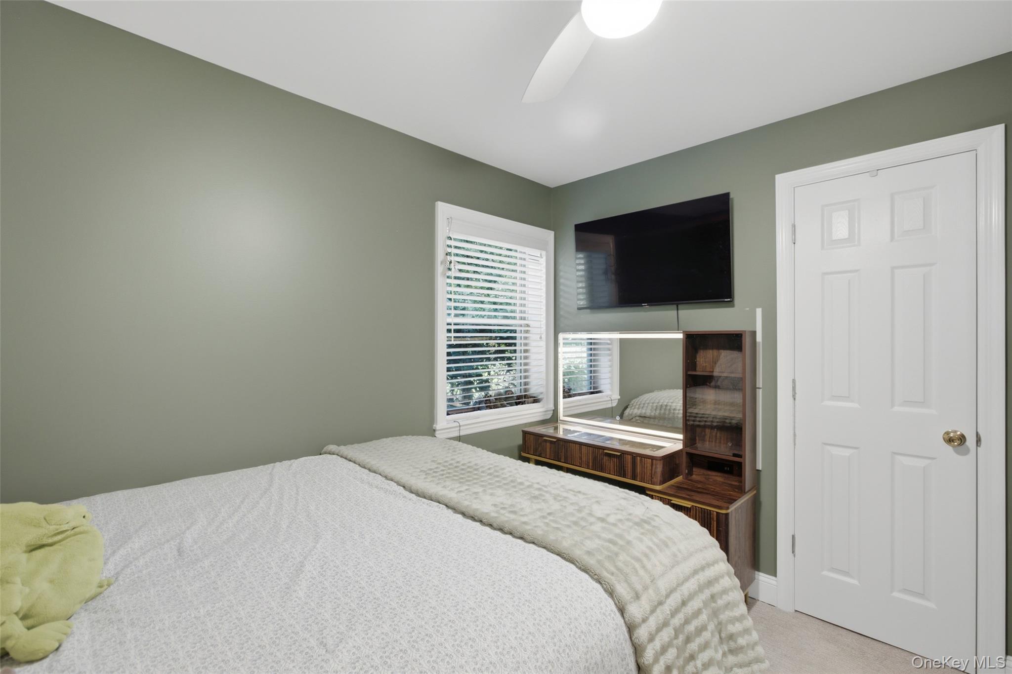 36 Kew Drive Property Photo 27