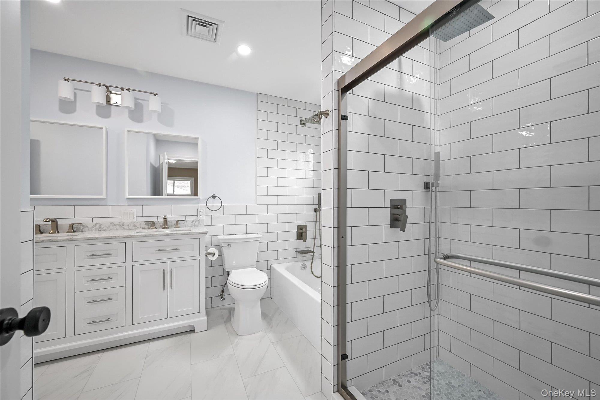 226 Vincent Drive Property Photo 11