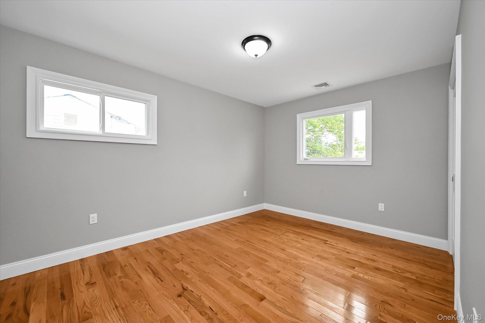 226 Vincent Drive Property Photo 14