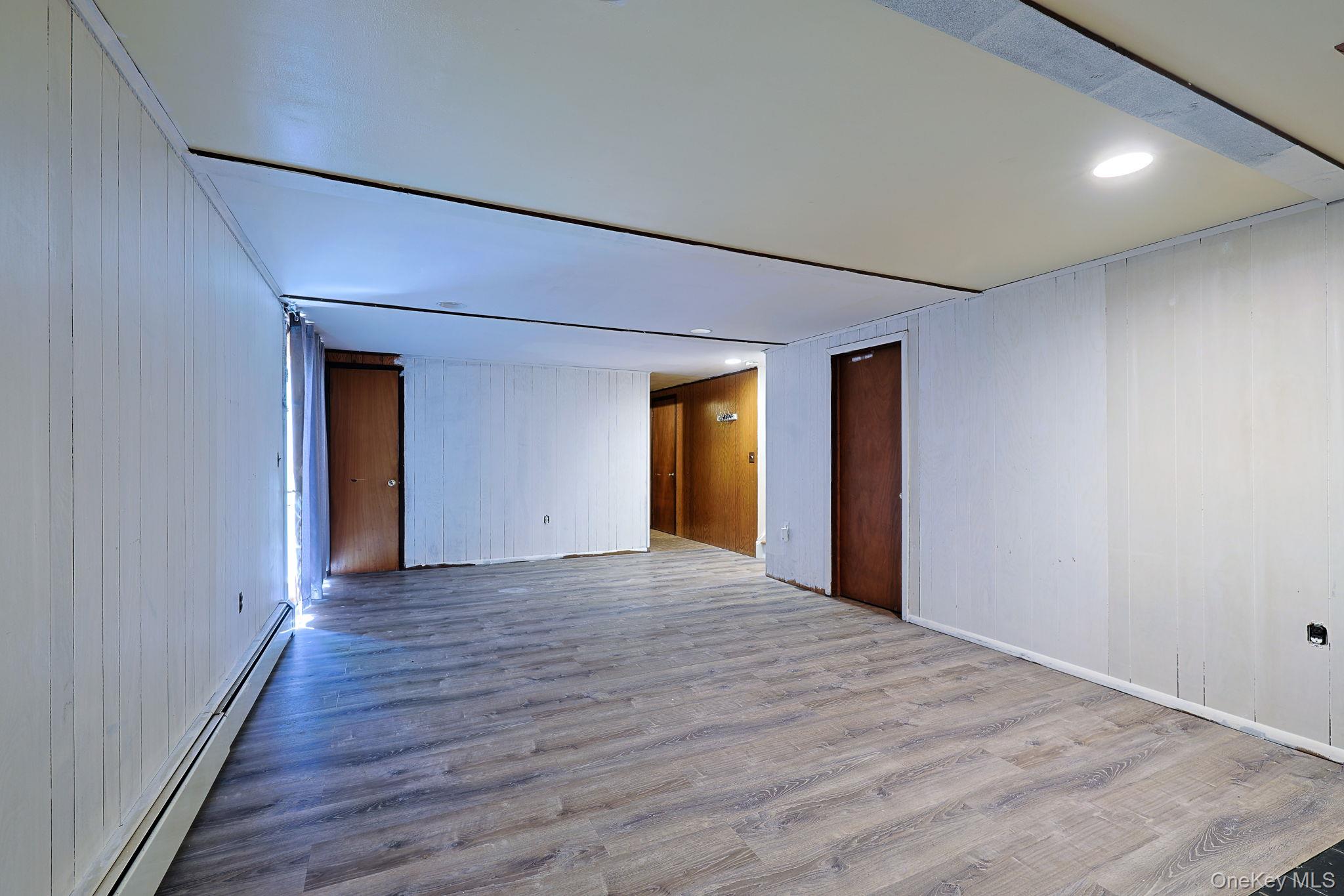 8 Pine Street Property Photo 24