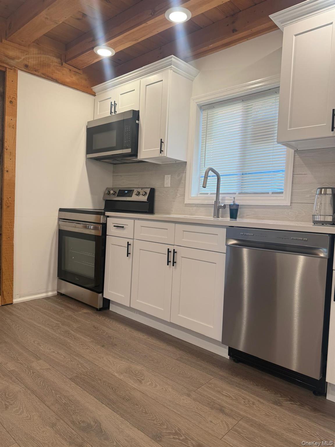 157 Lake Avenue Property Photo 16
