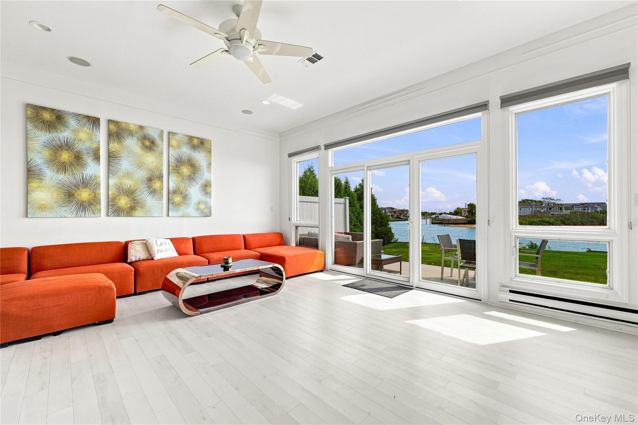 1 Victoria 1 Property Photo 13
