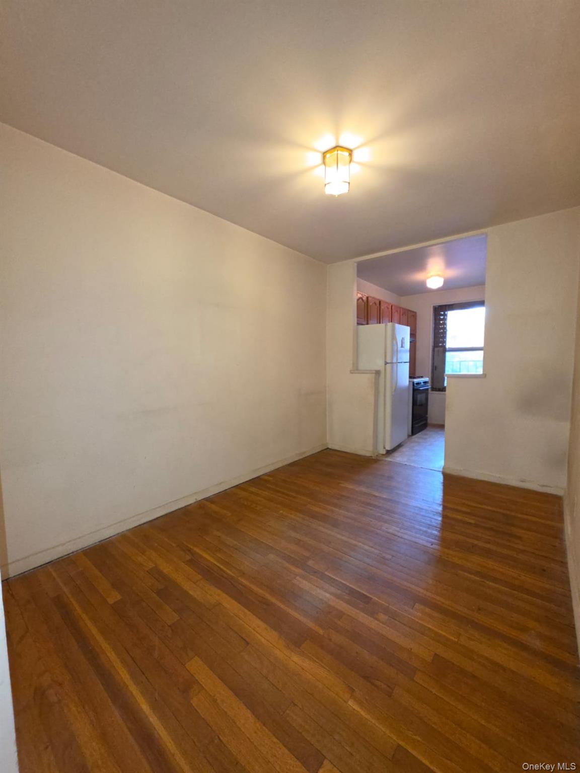 679 W 239th 3e Property Photo 6
