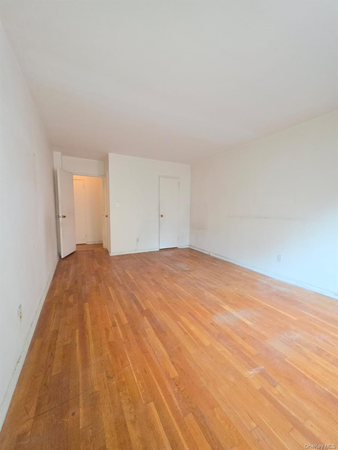 679 W 239th 3e Property Photo 11