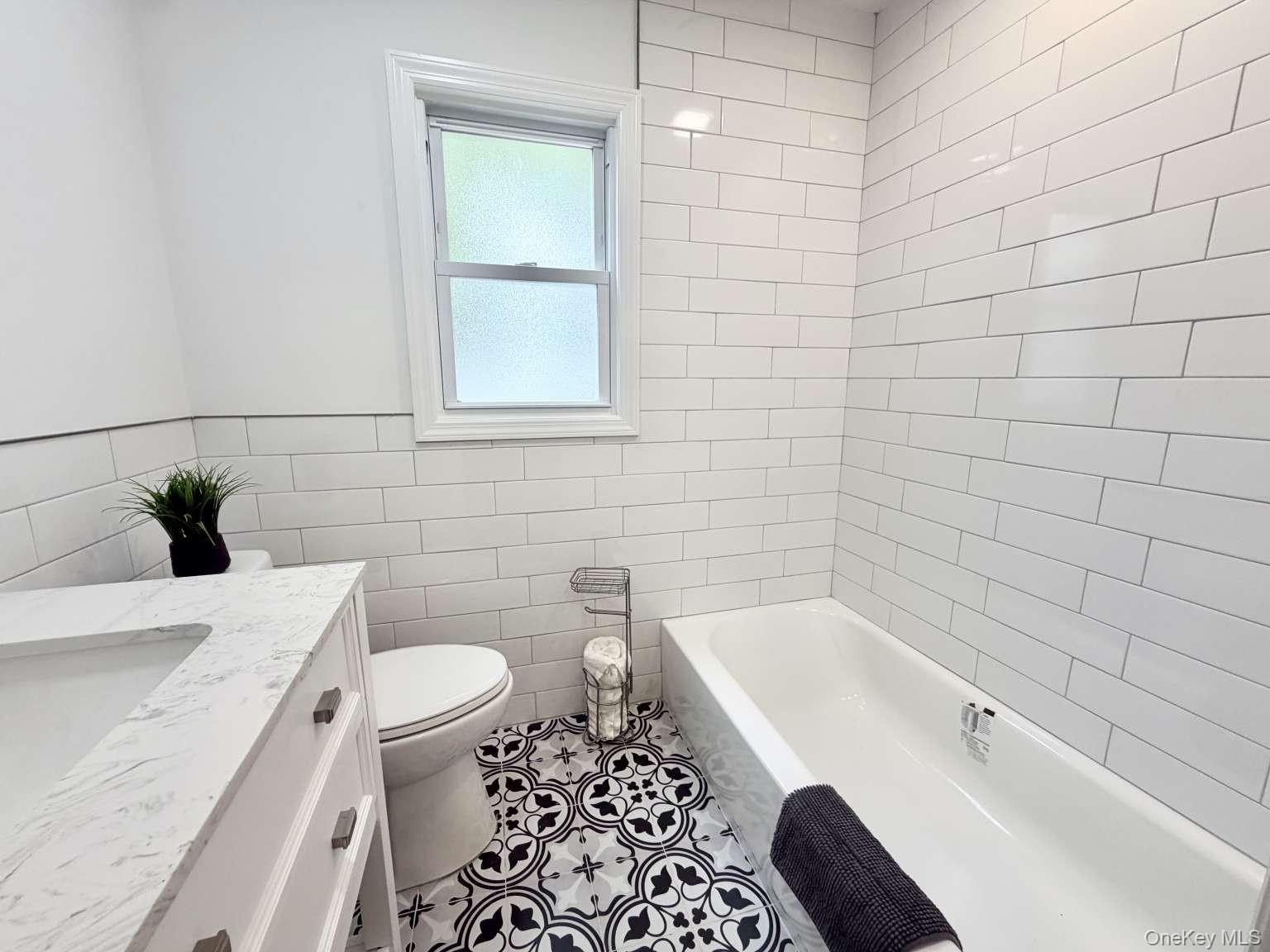 20 Iris Avenue Property Photo 6