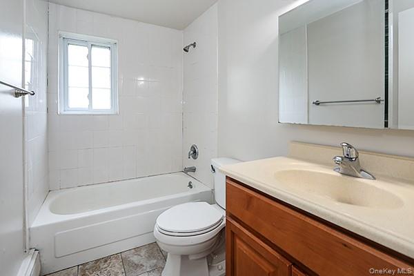 178 Jervis Avenue 178 Property Photo 6