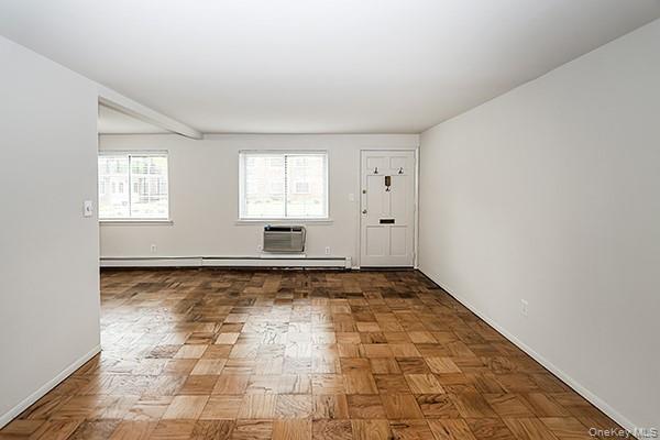 178 Jervis Avenue 178 Property Photo 9