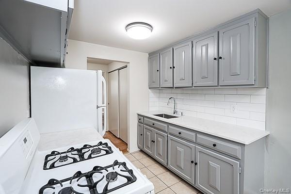 178 Jervis Avenue 178 Property Photo 11