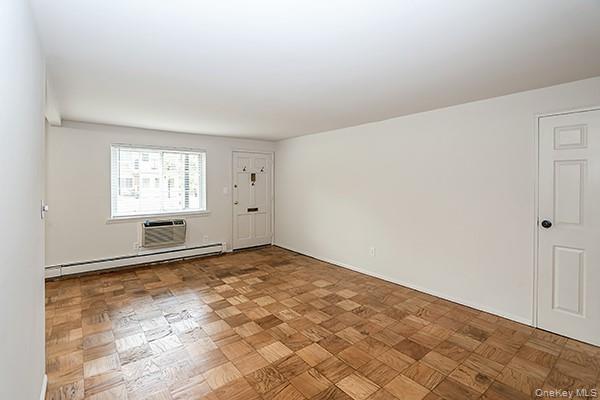 178 Jervis Avenue 178 Property Photo 14