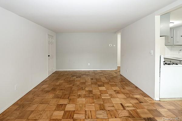 178 Jervis Avenue 178 Property Photo 15