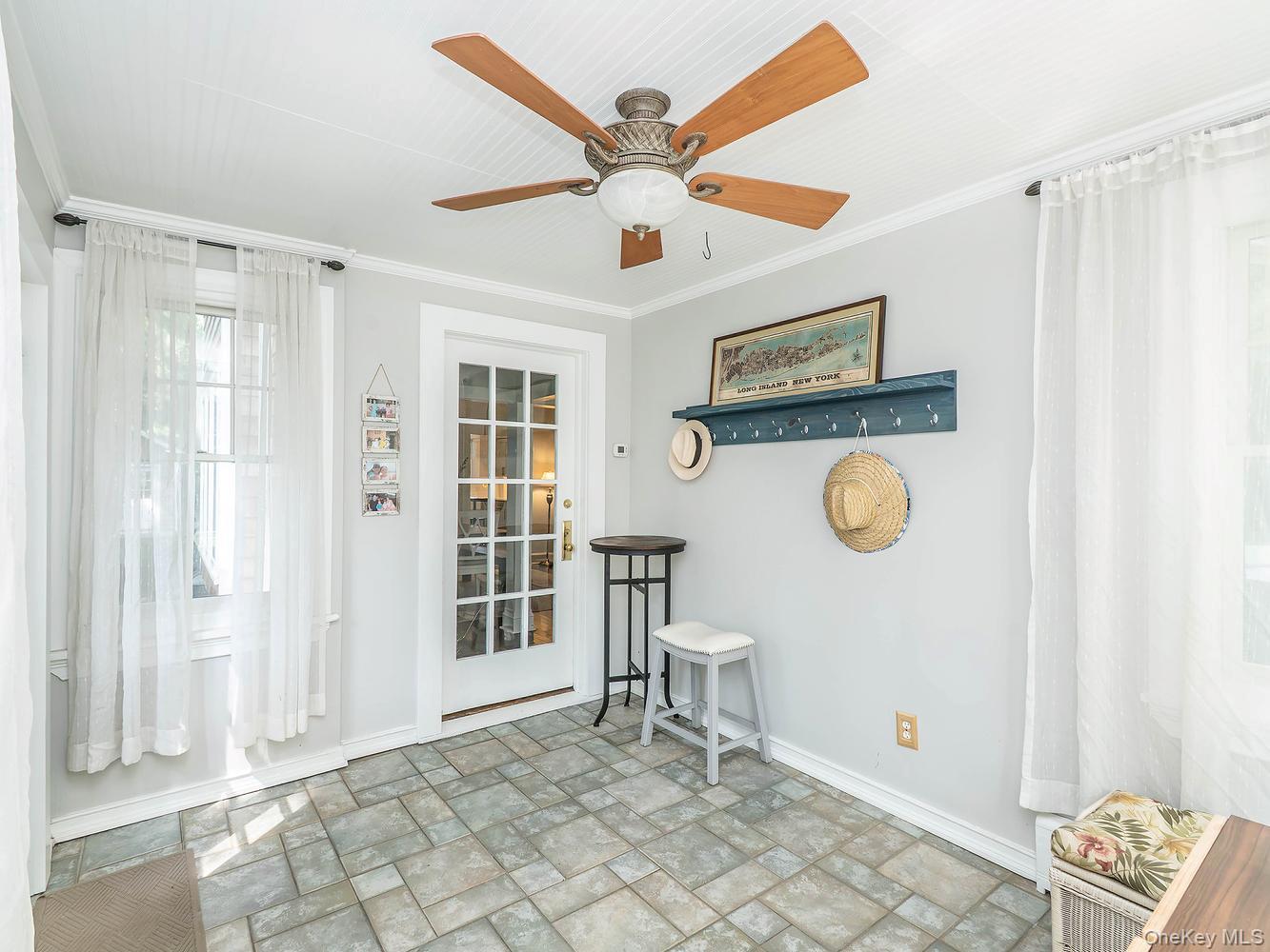 150 Franklin Avenue Property Photo 6
