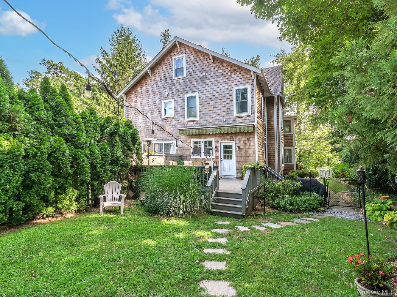 150 Franklin Avenue Property Photo 27