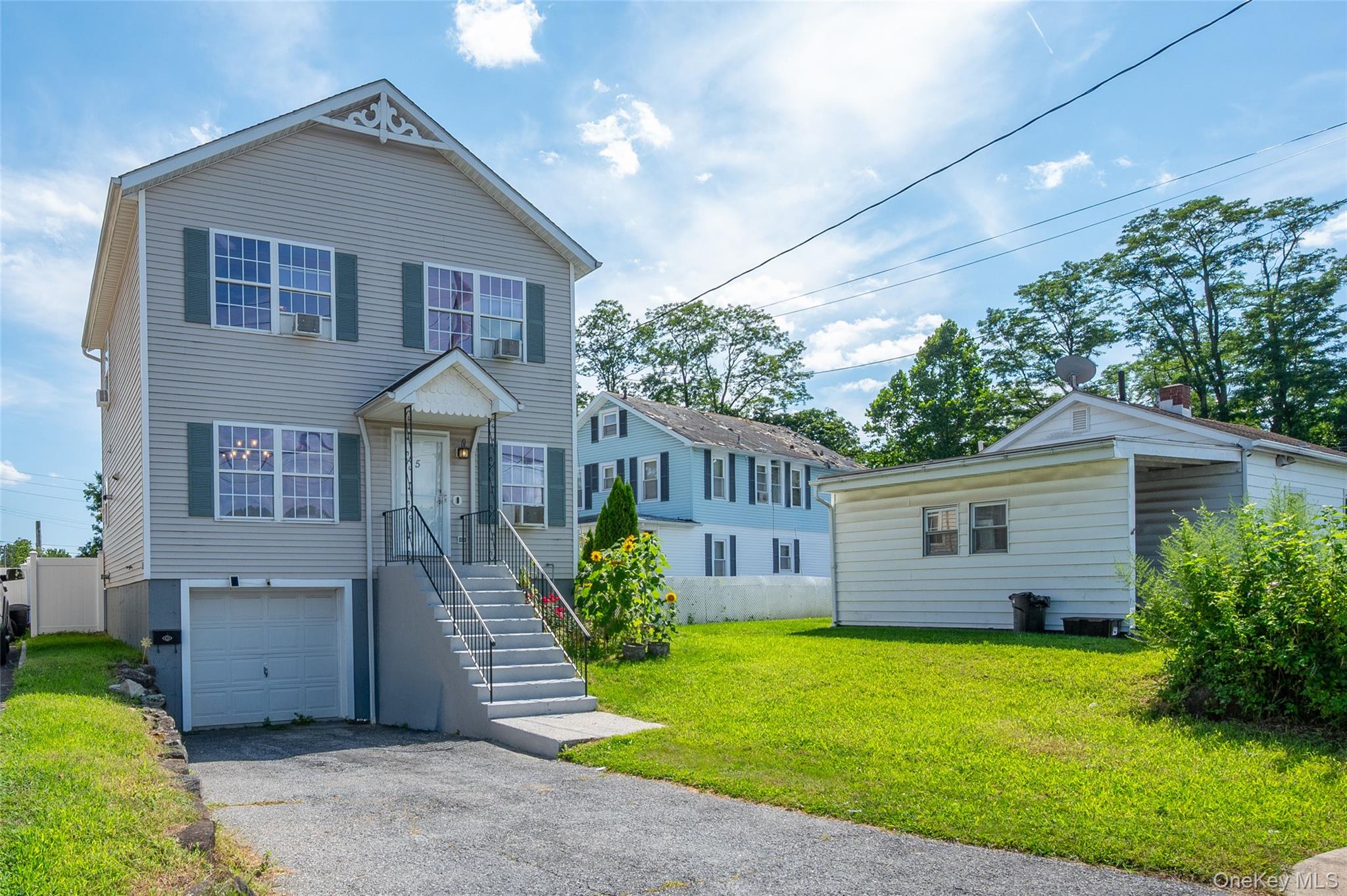 5 Welcher Avenue Property Photo 2