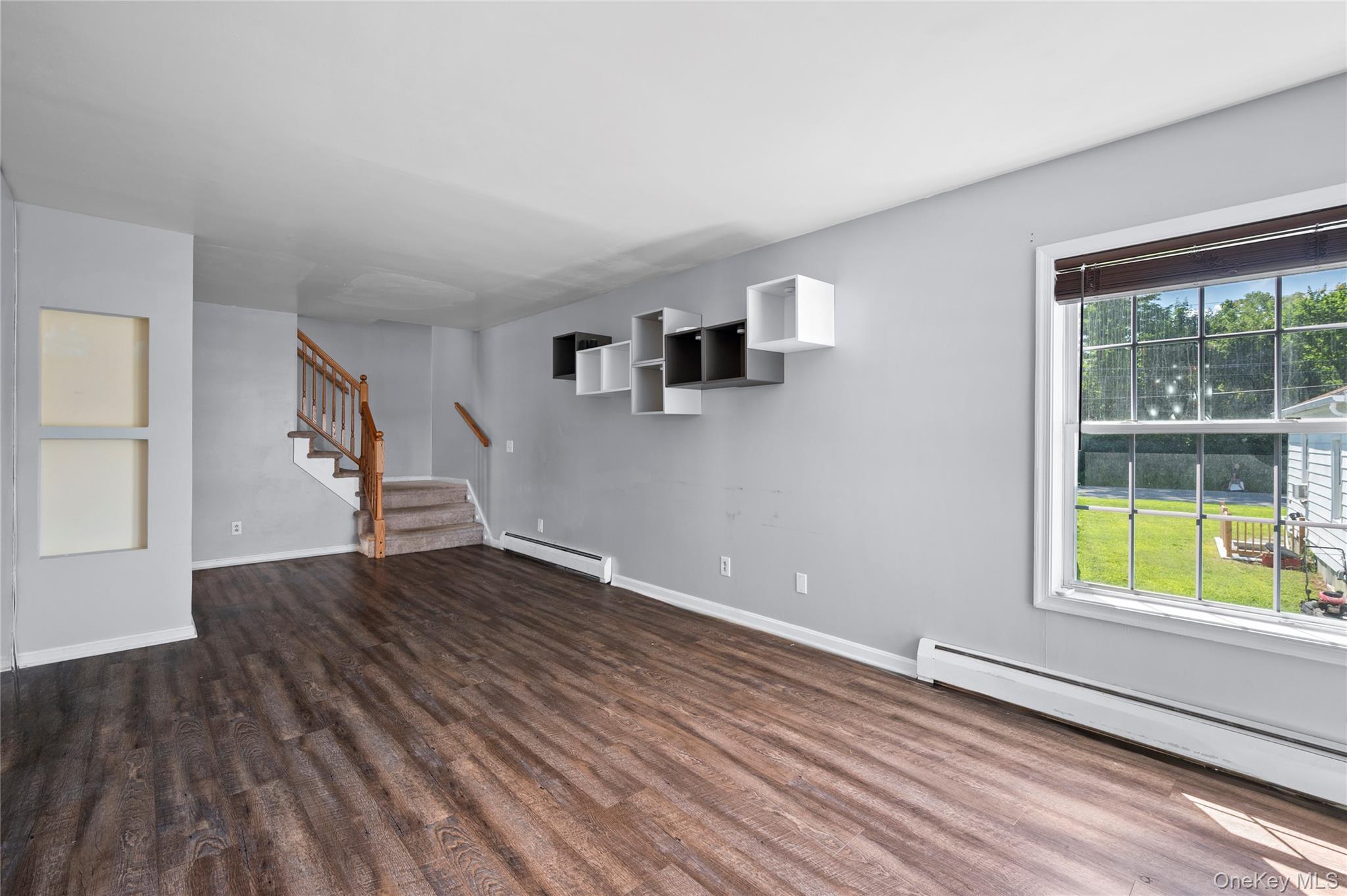 5 Welcher Avenue Property Photo 4