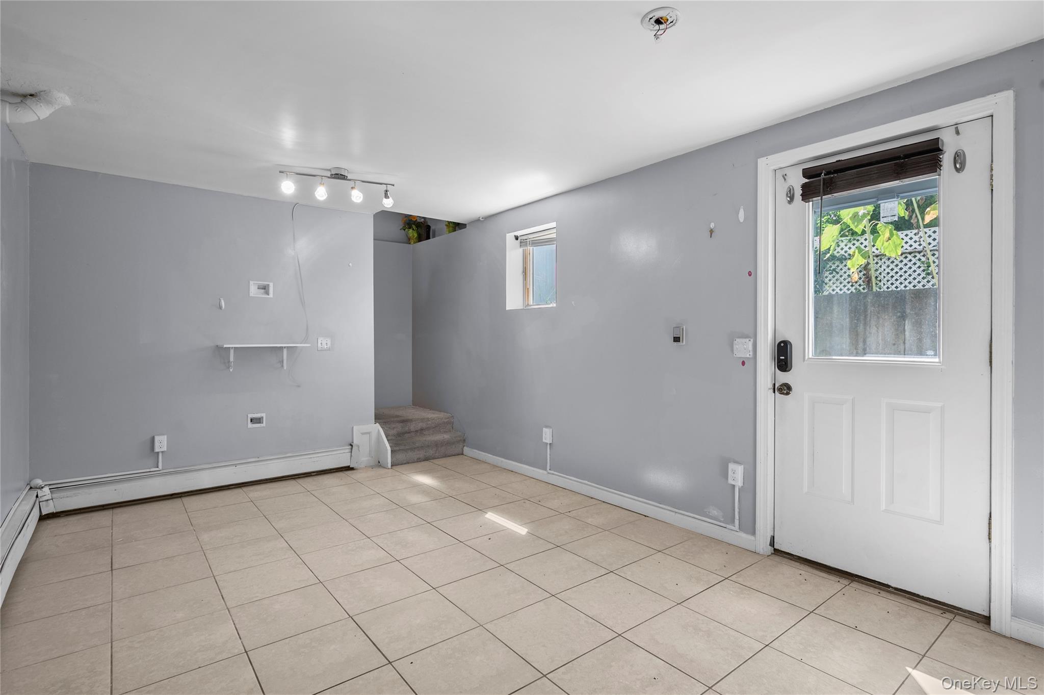 5 Welcher Avenue Property Photo 25
