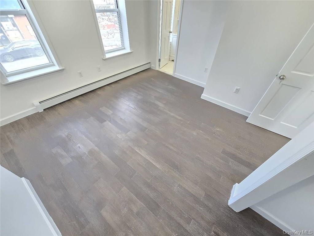 2062 Bath Avenue Property Photo 10