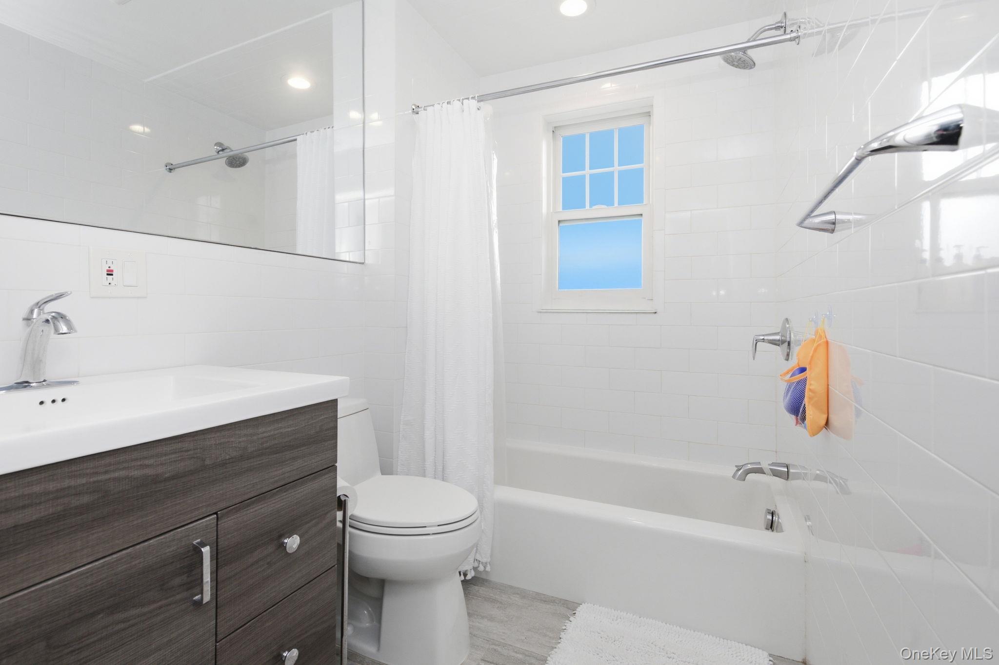 229 S Ridge Street B Property Photo 13
