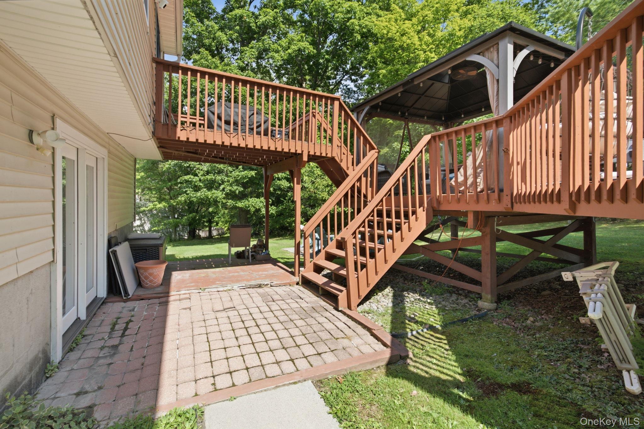 17 Old Hemlock Drive Property Photo 25