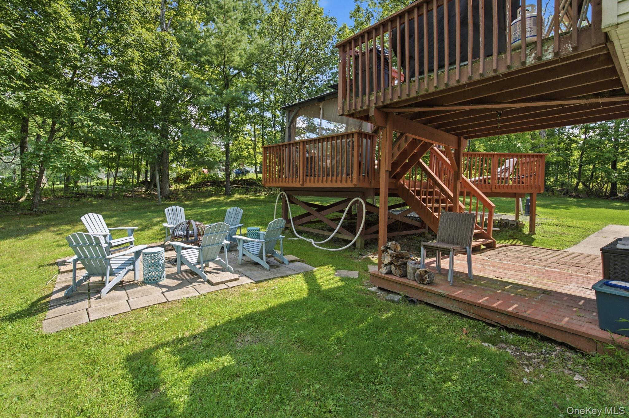 17 Old Hemlock Drive Property Photo 34