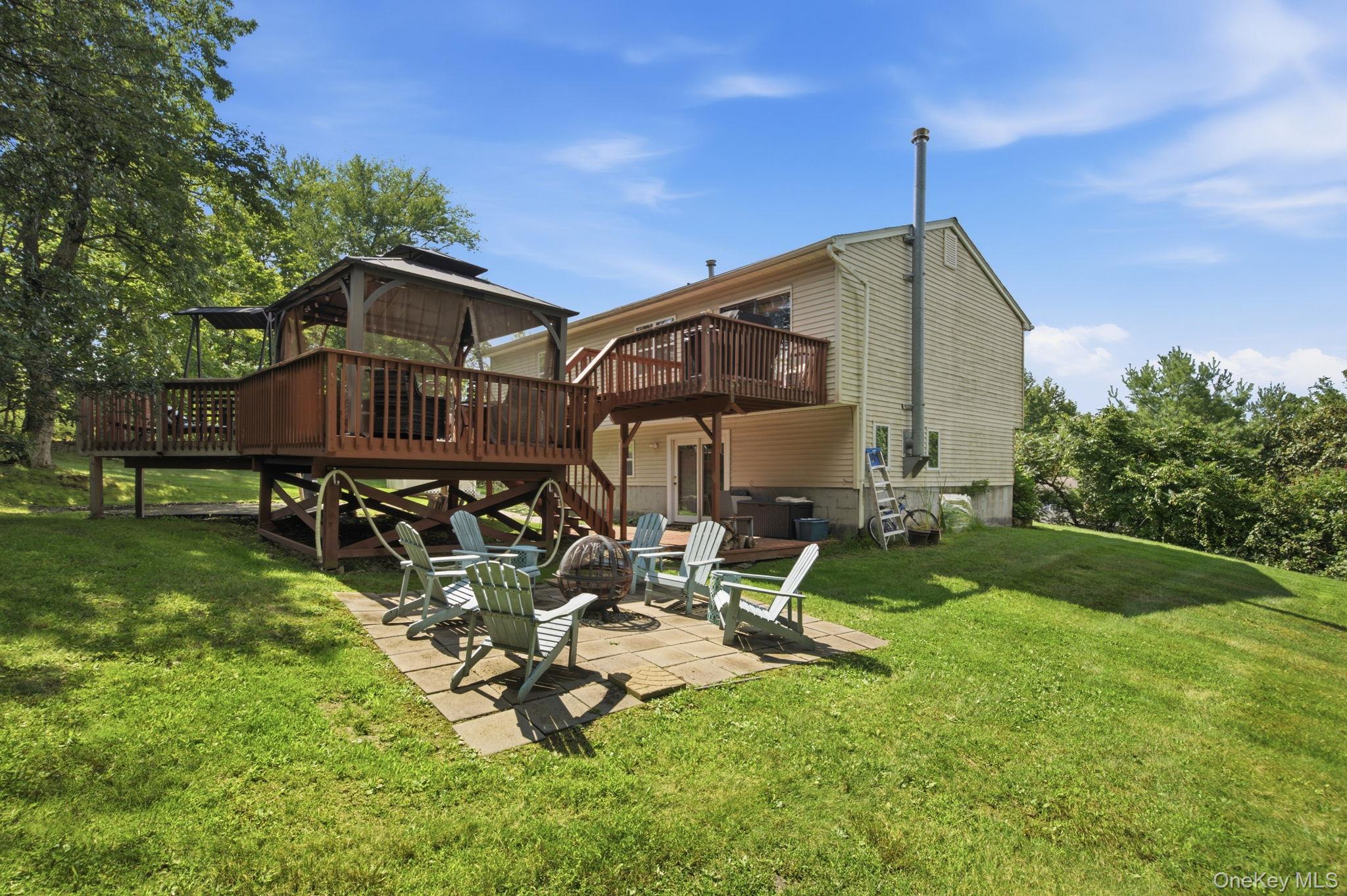 17 Old Hemlock Drive Property Photo 35