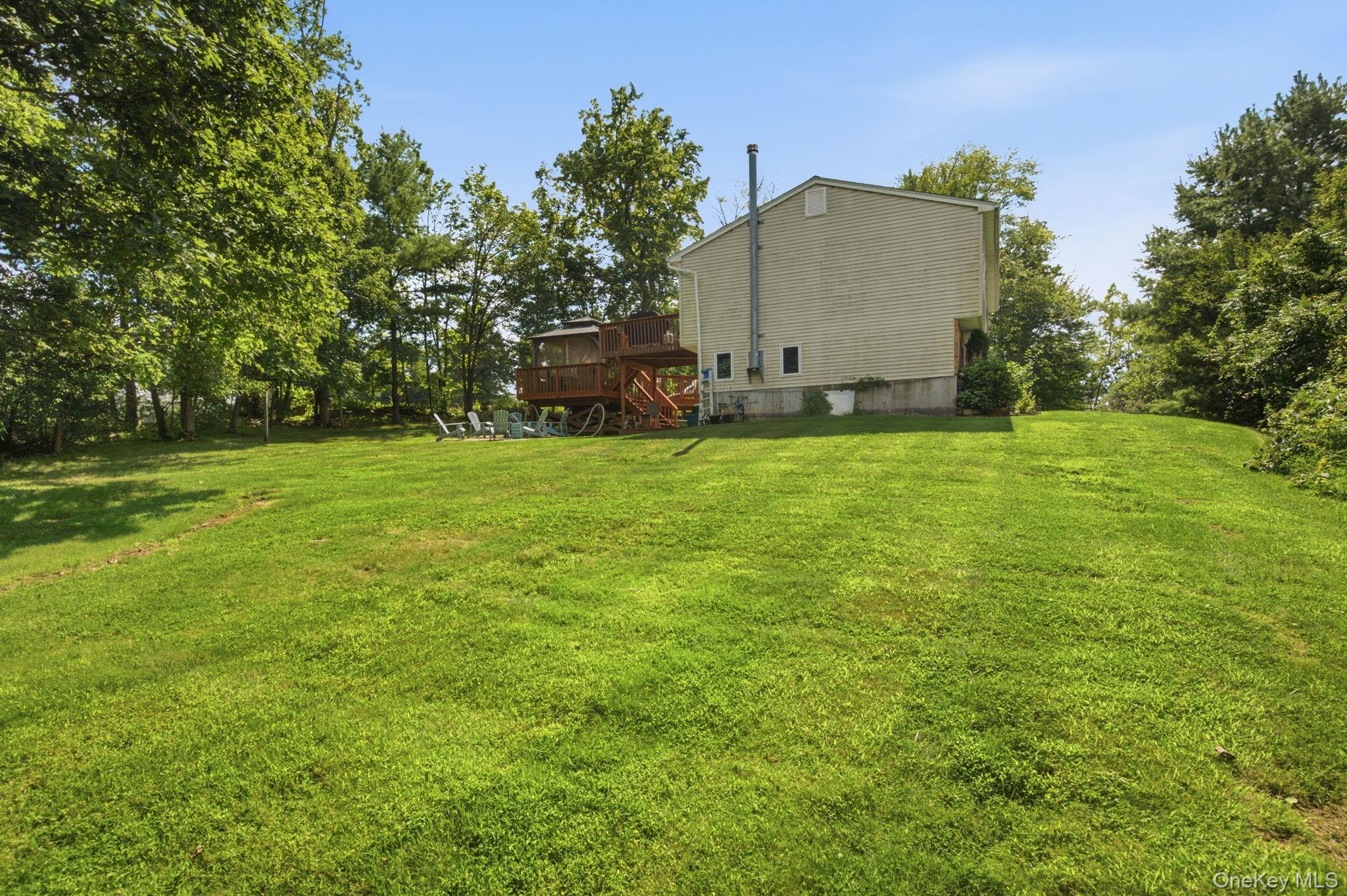 17 Old Hemlock Drive Property Photo 37