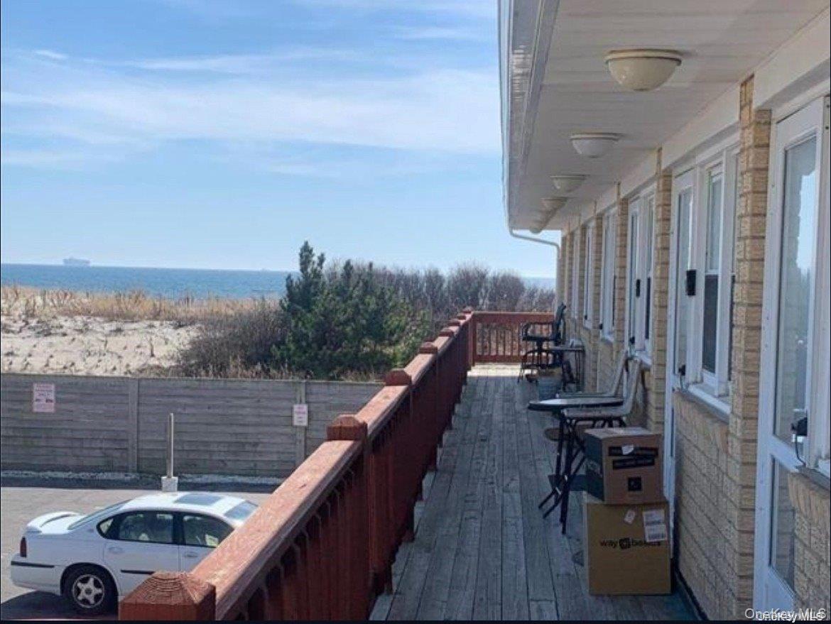 979 Oceanfront 8 Property Photo 1