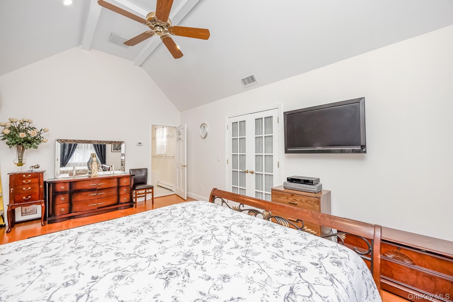 4 Vera Court Property Photo 15