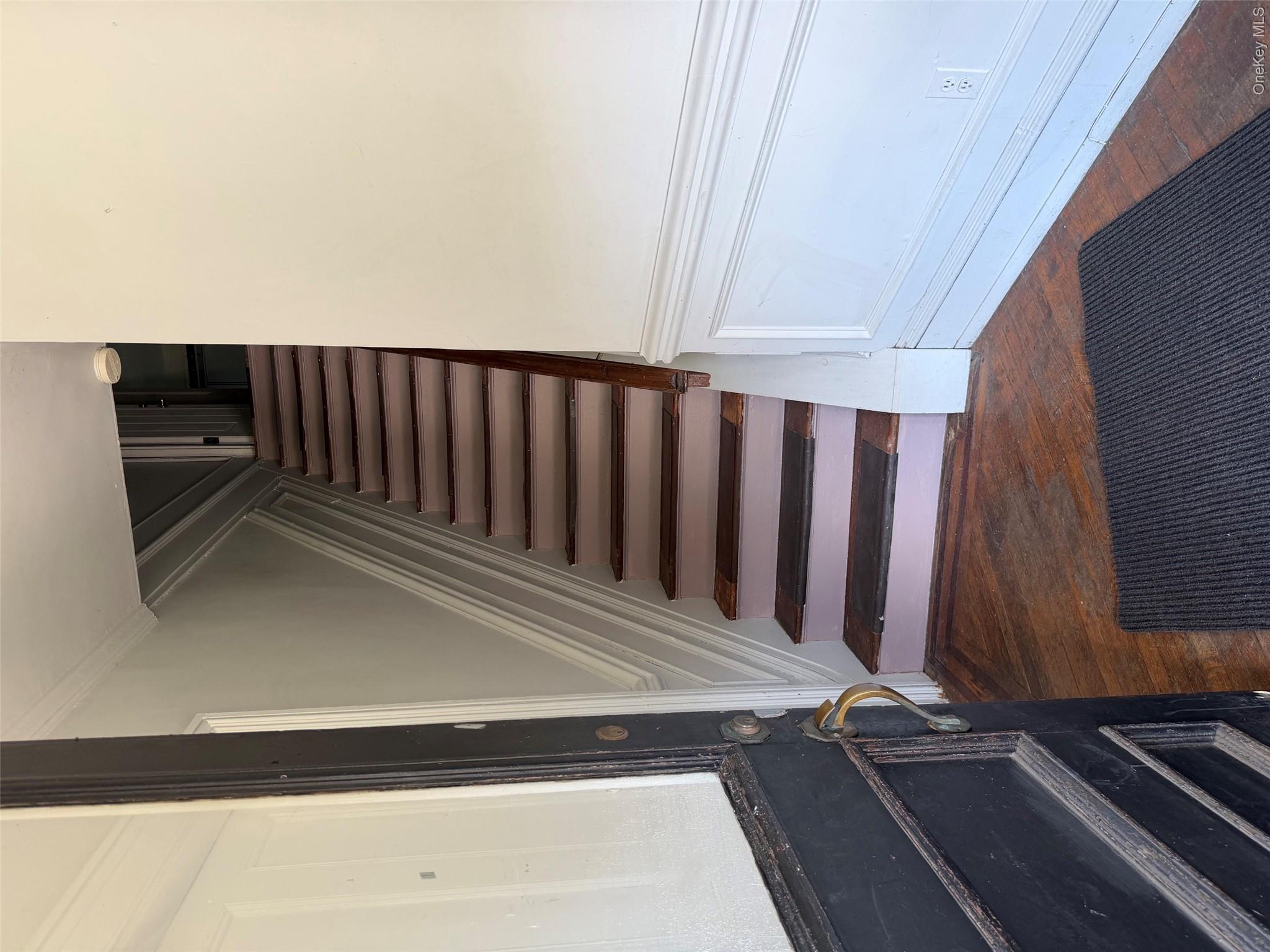 2624 Carmel Avenue Property Photo 6