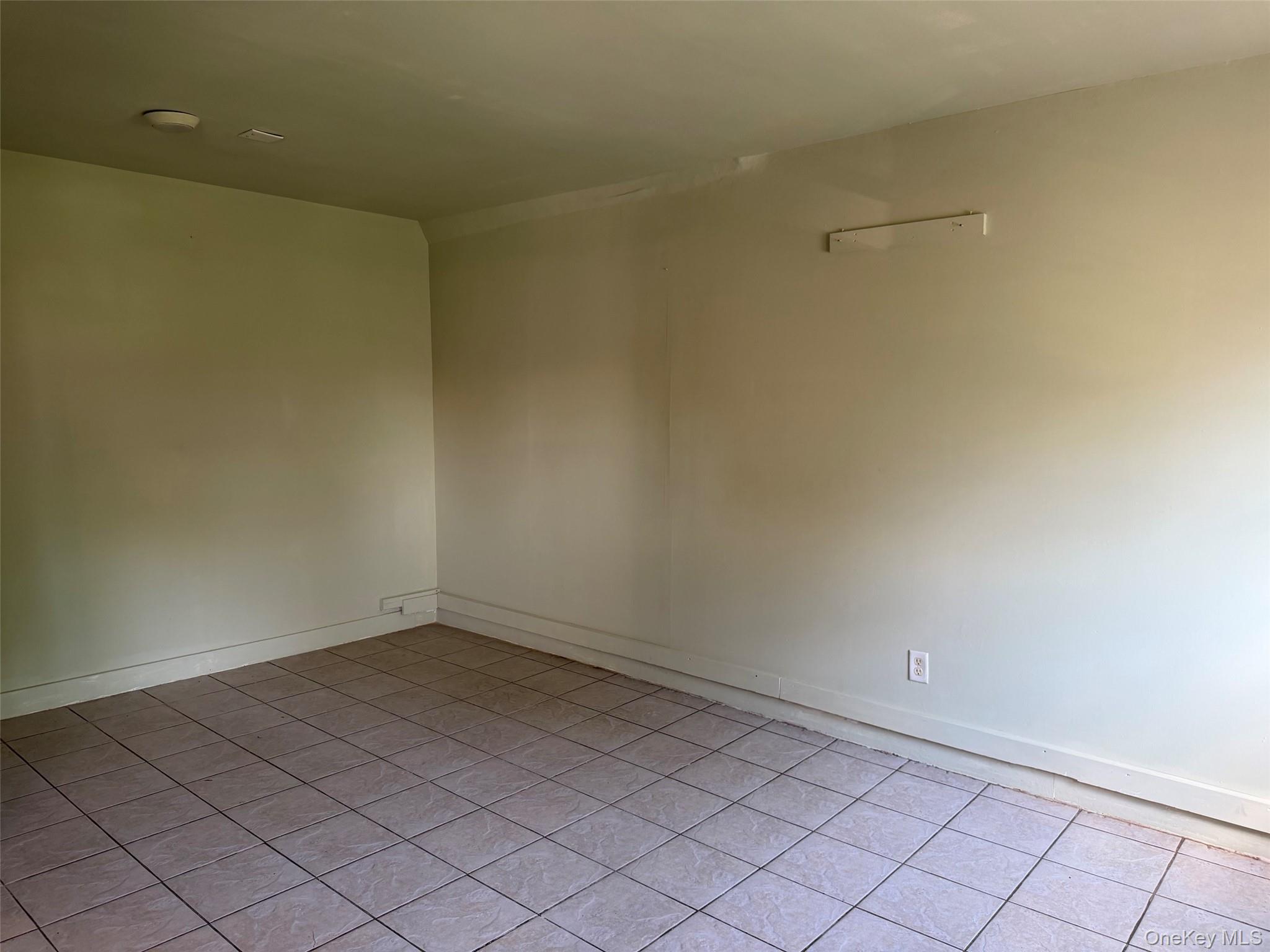 2624 Carmel Avenue Property Photo 8