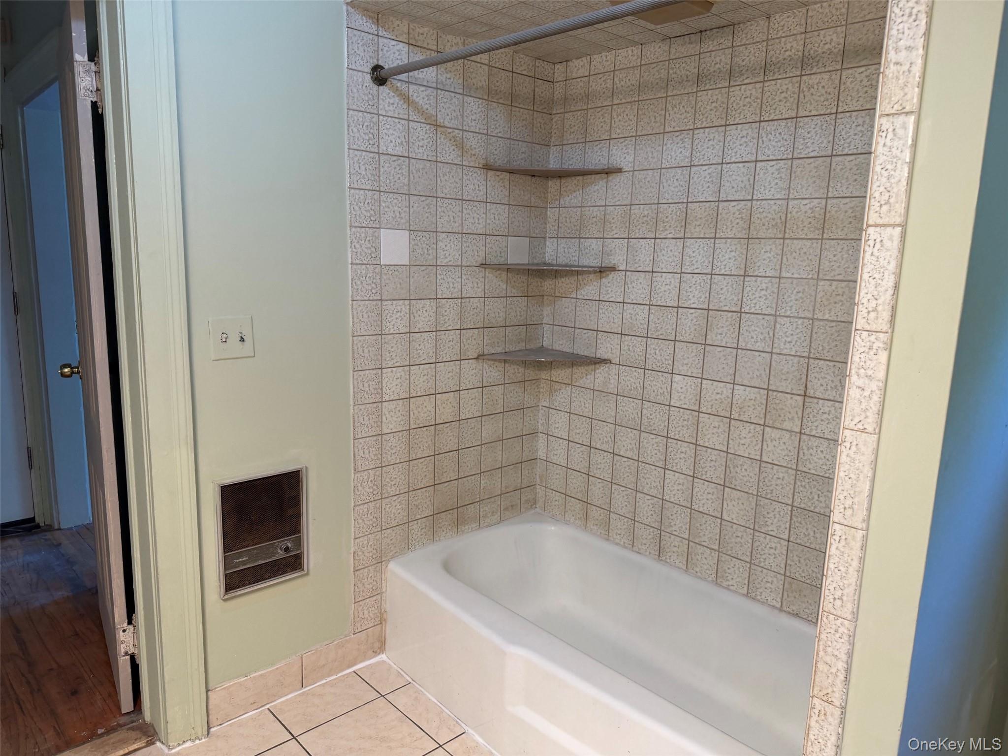 2624 Carmel Avenue Property Photo 11