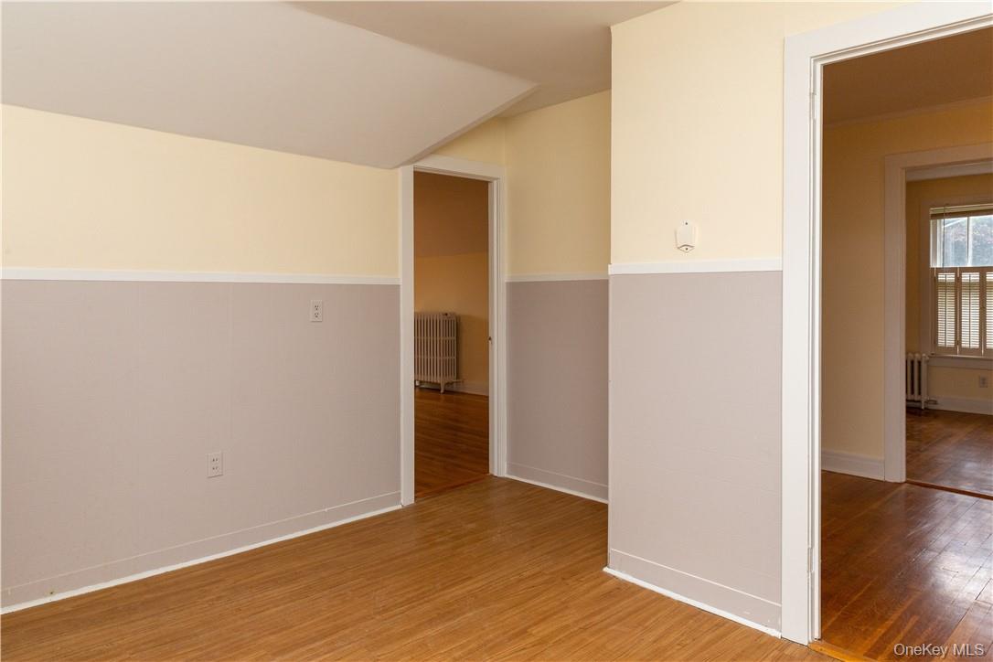 140 E Main Street 2 Property Photo 10
