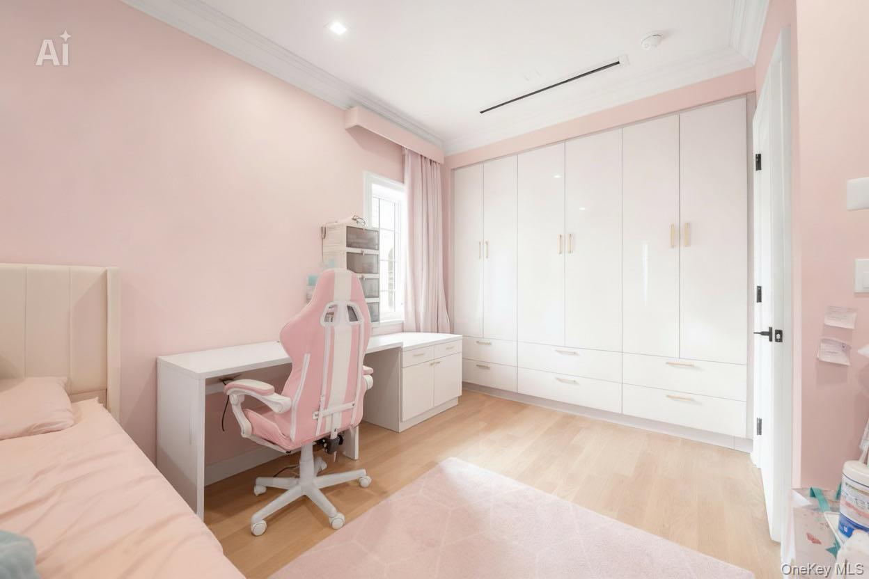1041652 Property Photo 25