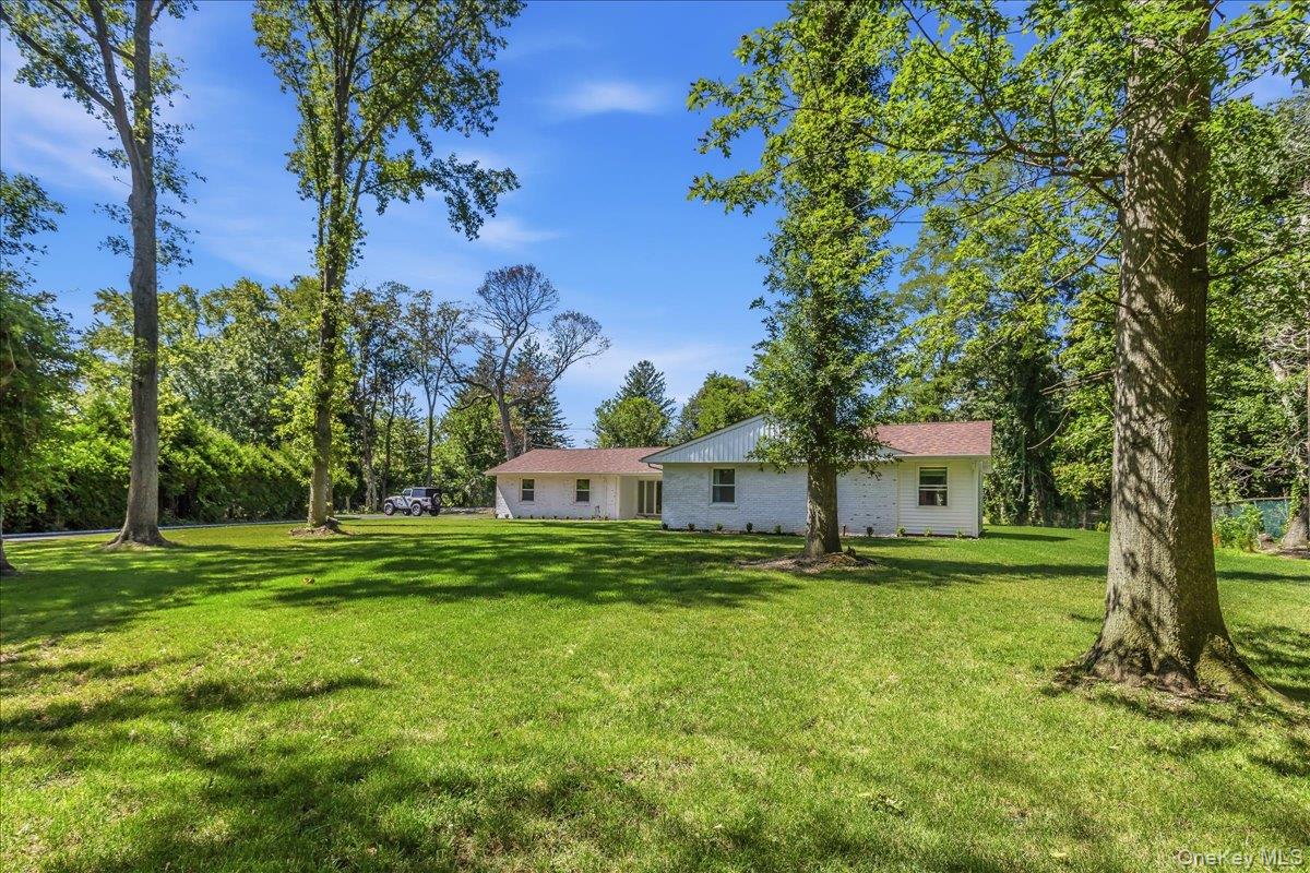 9 Empire Court Property Photo 3