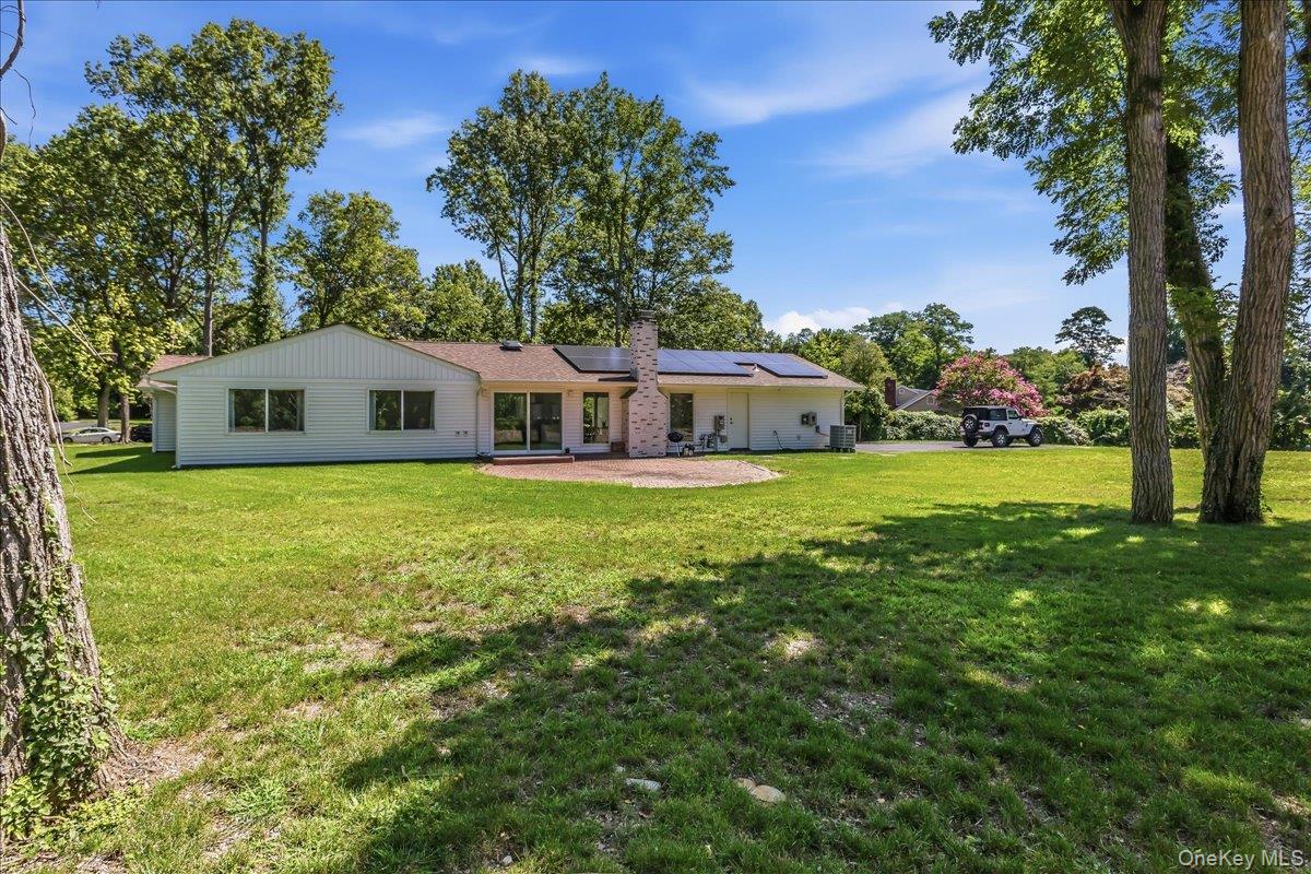 9 Empire Court Property Photo 43