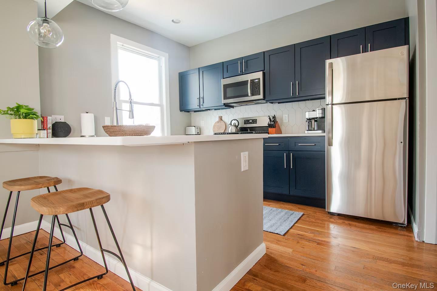 34 E Saint James Street Property Photo 6