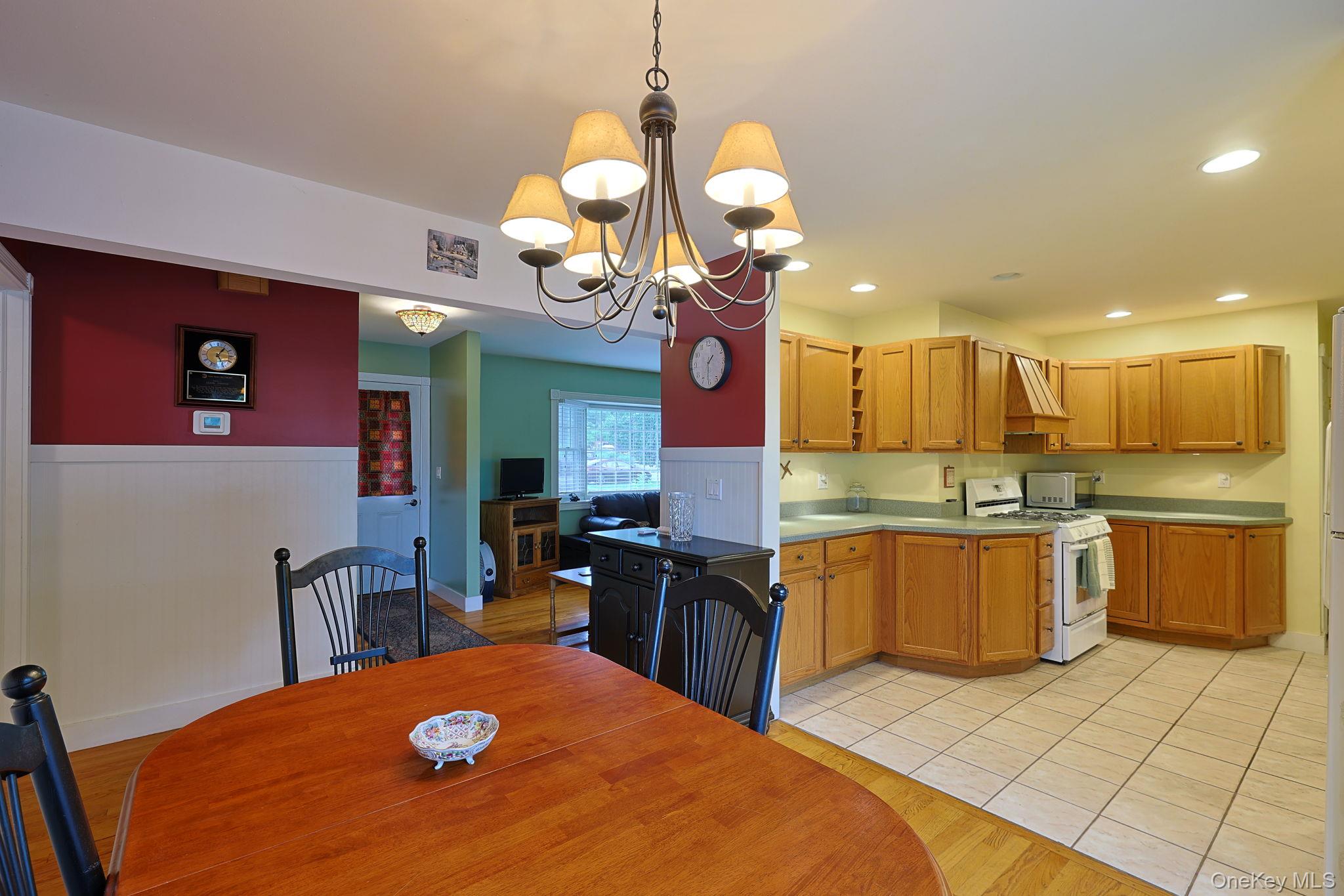33 Magnolia Drive Property Photo 10