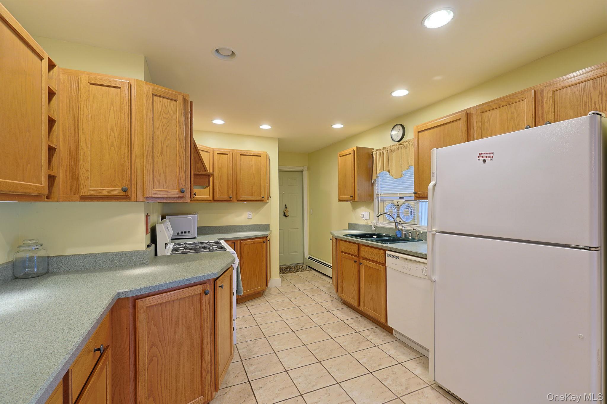 33 Magnolia Drive Property Photo 12