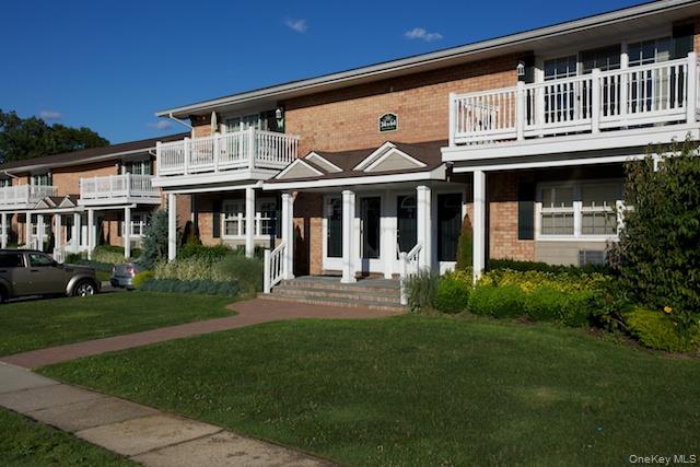 2 Claire Court 60 Property Photo 1