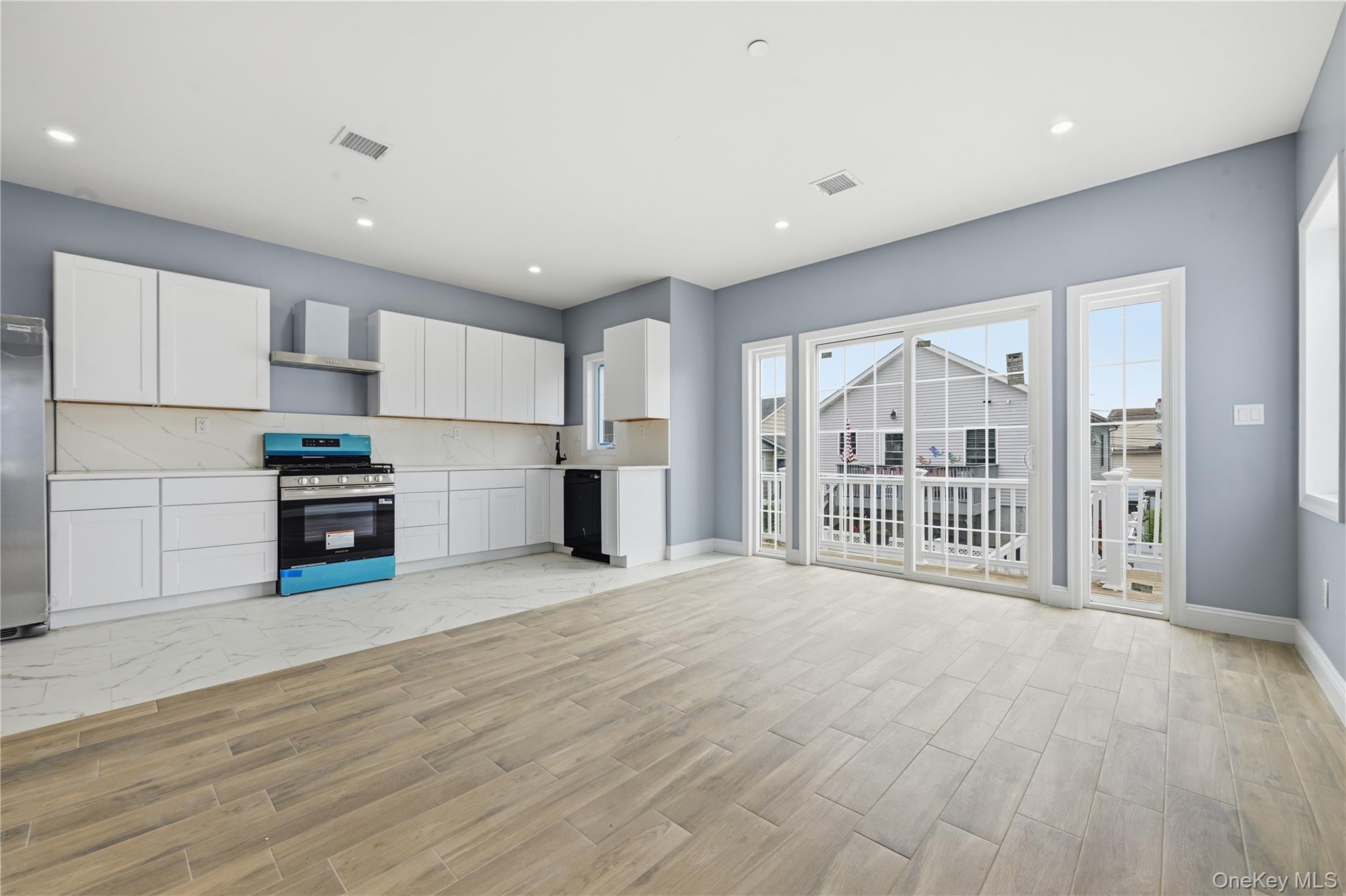 9 James Street Property Photo 4